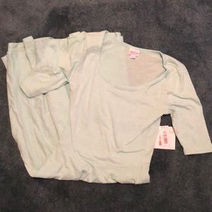 Lularoe Nicole. Heathered mint, size small